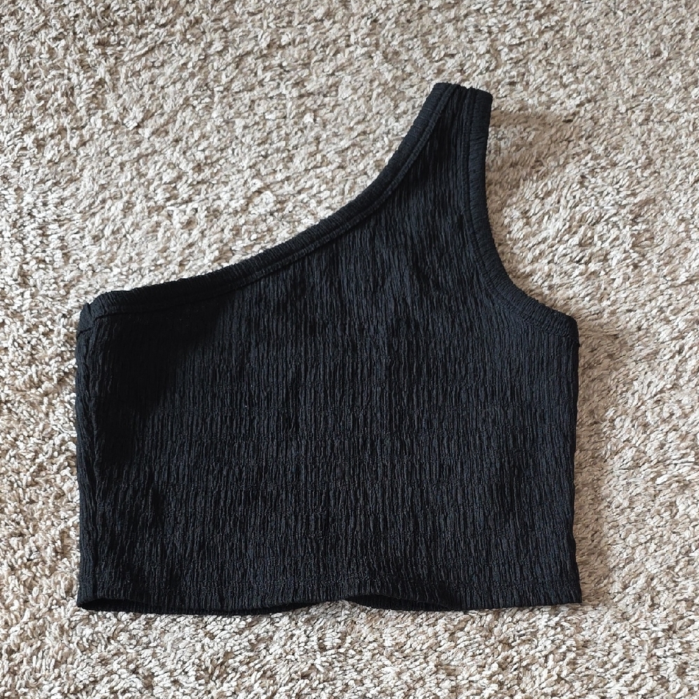 Cropped One Shoulder Top
